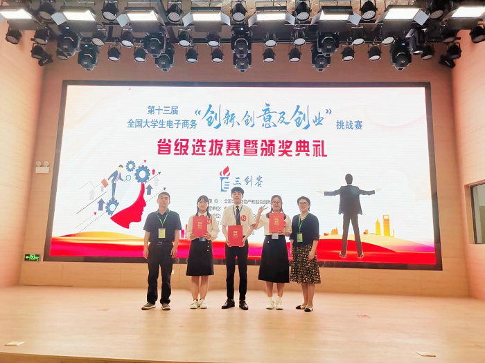 eaf6d0c1f2b647bb898fa317fbffb421.jpg eaf6d0c1f2b647bb898fa317fbffb421.jpg