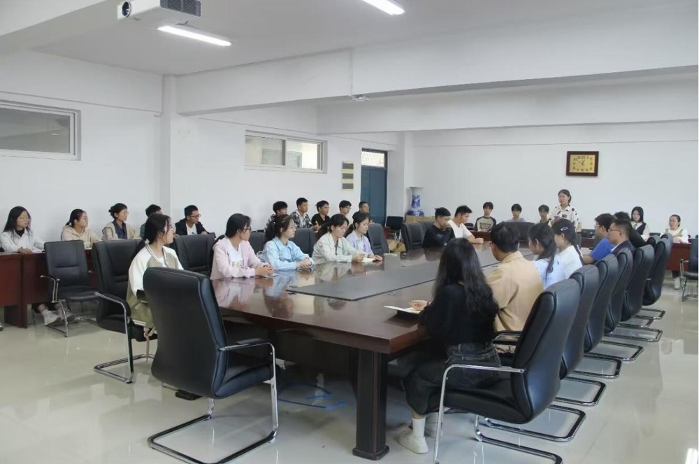 19427ce39e82404790ffc778e471143e.jpg 19427ce39e82404790ffc778e471143e.jpg