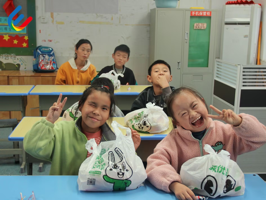 fda4f1590c5a4b7aac10f0849e66916e.png fda4f1590c5a4b7aac10f0849e66916e.png