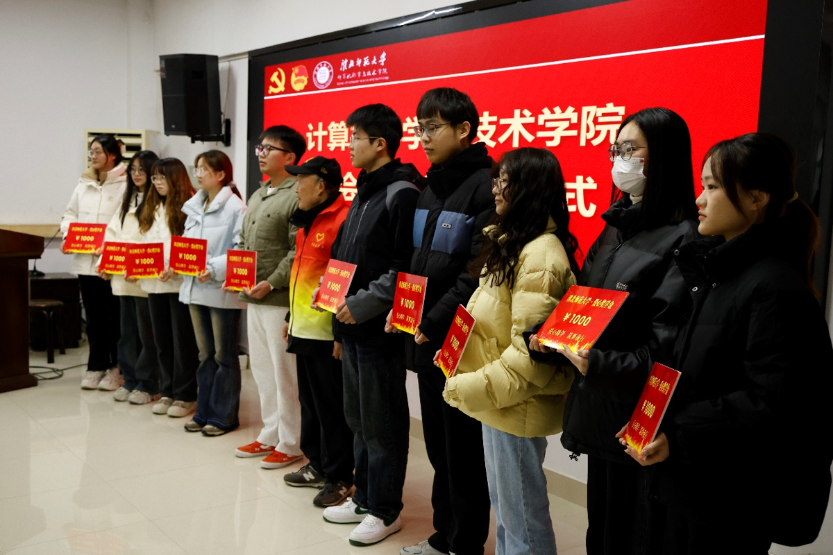 4767ad9636f84e35870e5b7a8408e212.png 4767ad9636f84e35870e5b7a8408e212.png